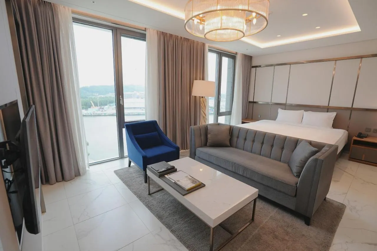 Hotel Marinabay Seoul Ara 김포 4*,