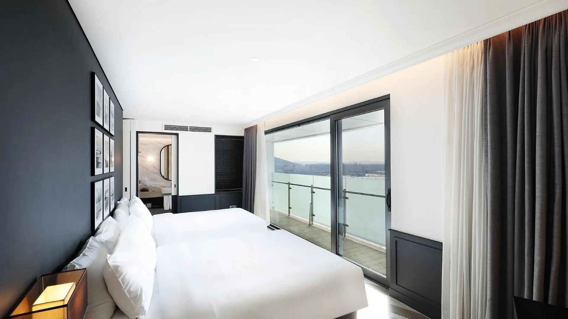 ****  Hotel Marinabay Seoul Ara 김포 대한민국