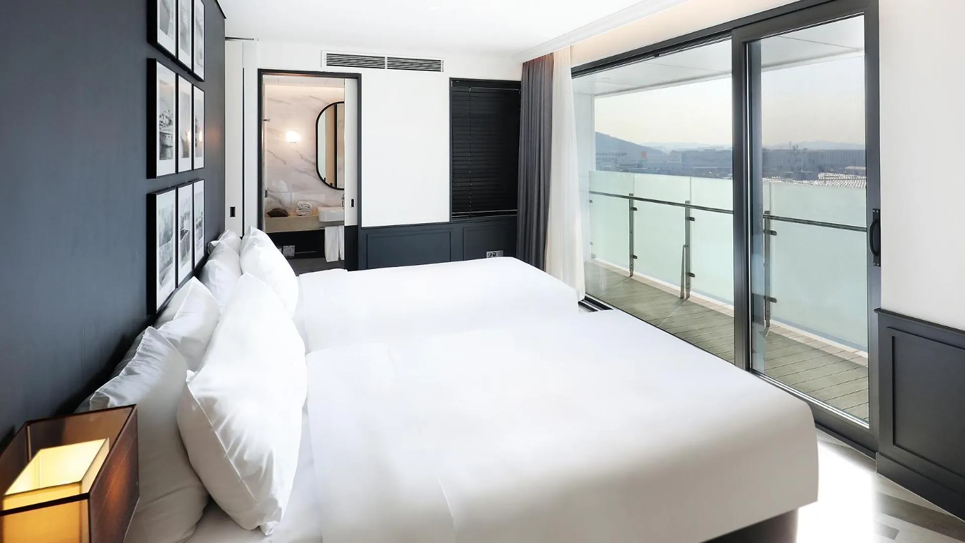 Hotel Marinabay Seoul Ara 김포