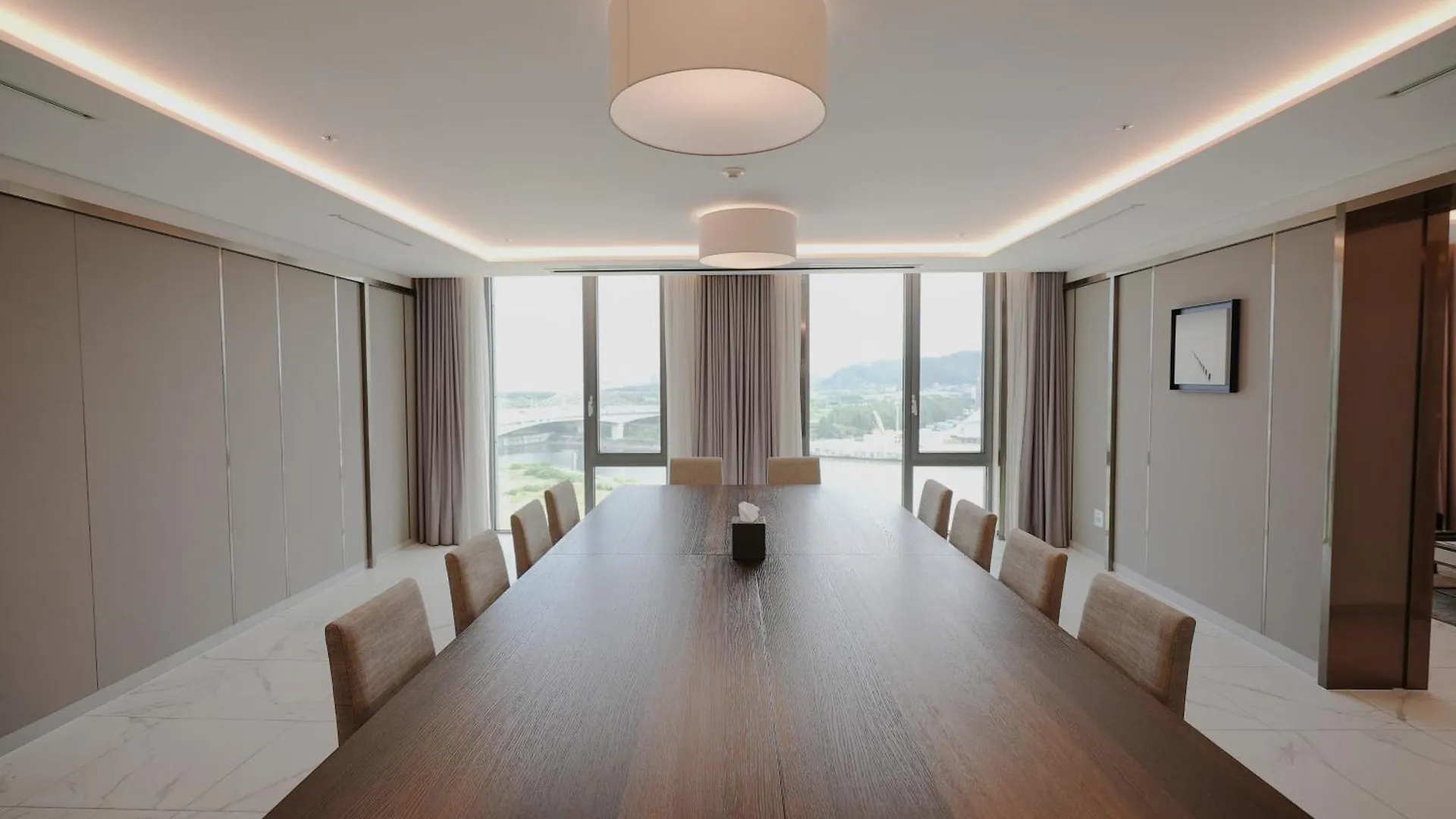 Hotel Marinabay Seoul Ara 김포